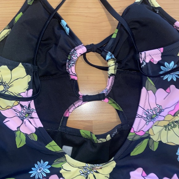 Victoria's Secret PINK Triangle Cutout One-Piece‎ Swimsuit Size L Retro Floral - Picture 5 of 13